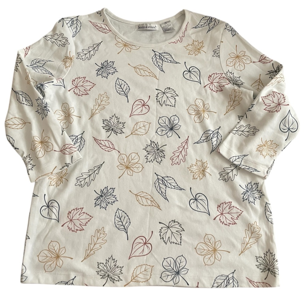 Bonnie Evans leaf top-small